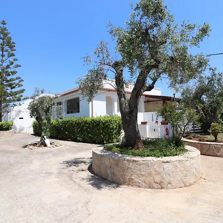 Apartman Casa Black Magic *